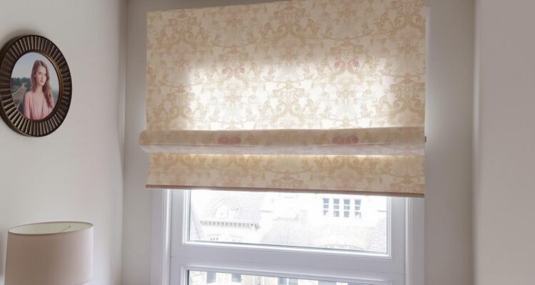 Jak Zrobić Roletę z Tapety